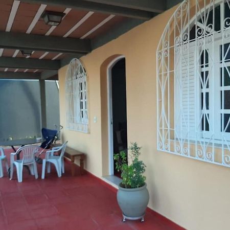 Casa 5 Quartos, Ampla, A 100 Metros Da Praia. Amigos E Familia Sao Bem Vindos A Essa Casa. Venha Viver Momentos Inesqueciveis Aqui. Guarapari Extérieur photo